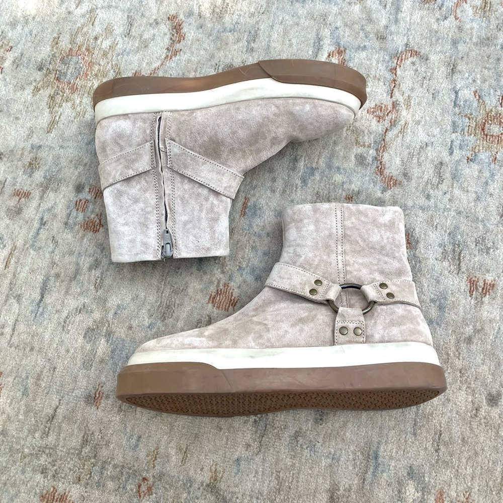 Free People NWT Bodhi Tan Suede Ankle Harness Boots Sz 9 - Picture 4 of 7